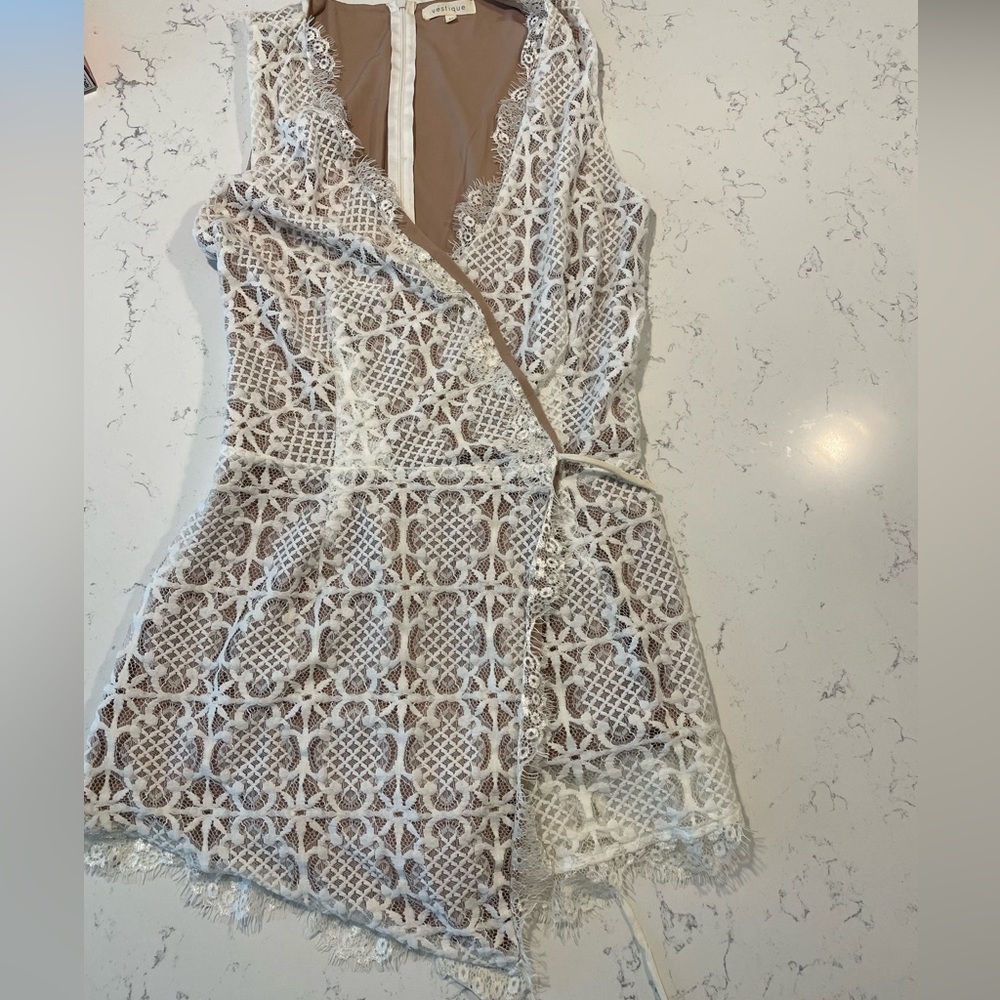 White lace romper